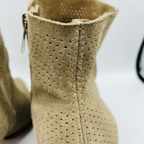Vince Camuto Womens Boots Size 11M Tan Suede Leather Side Zip Ankle Heel Booties - Picture 11 of 13
